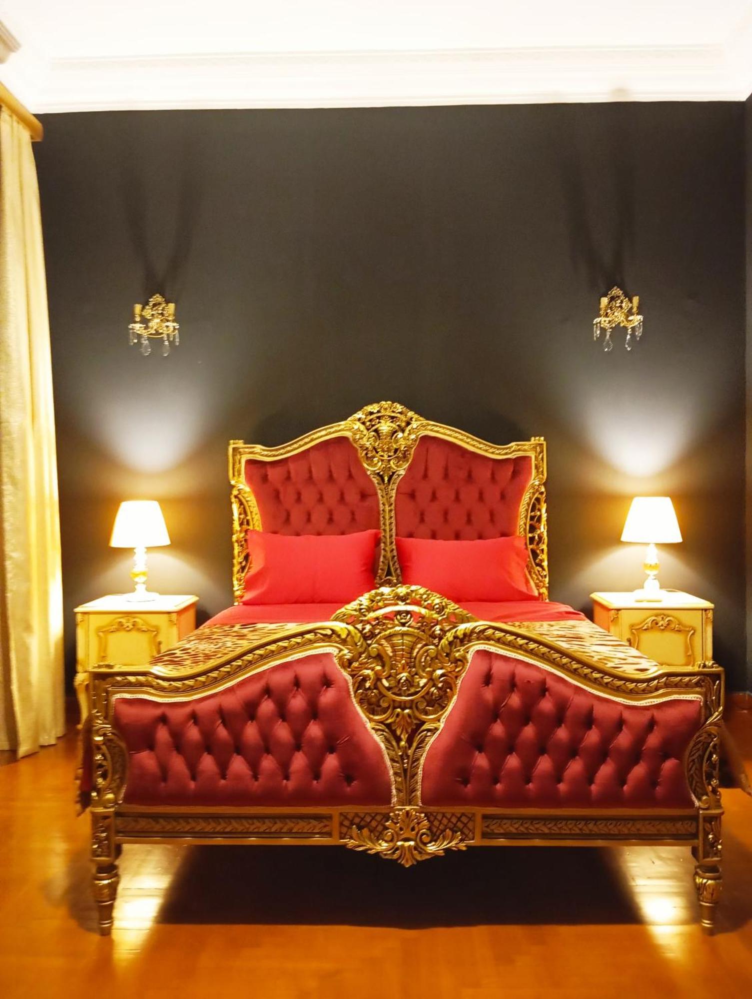 Iris Baroque Apartment Elefsina Eksteriør billede